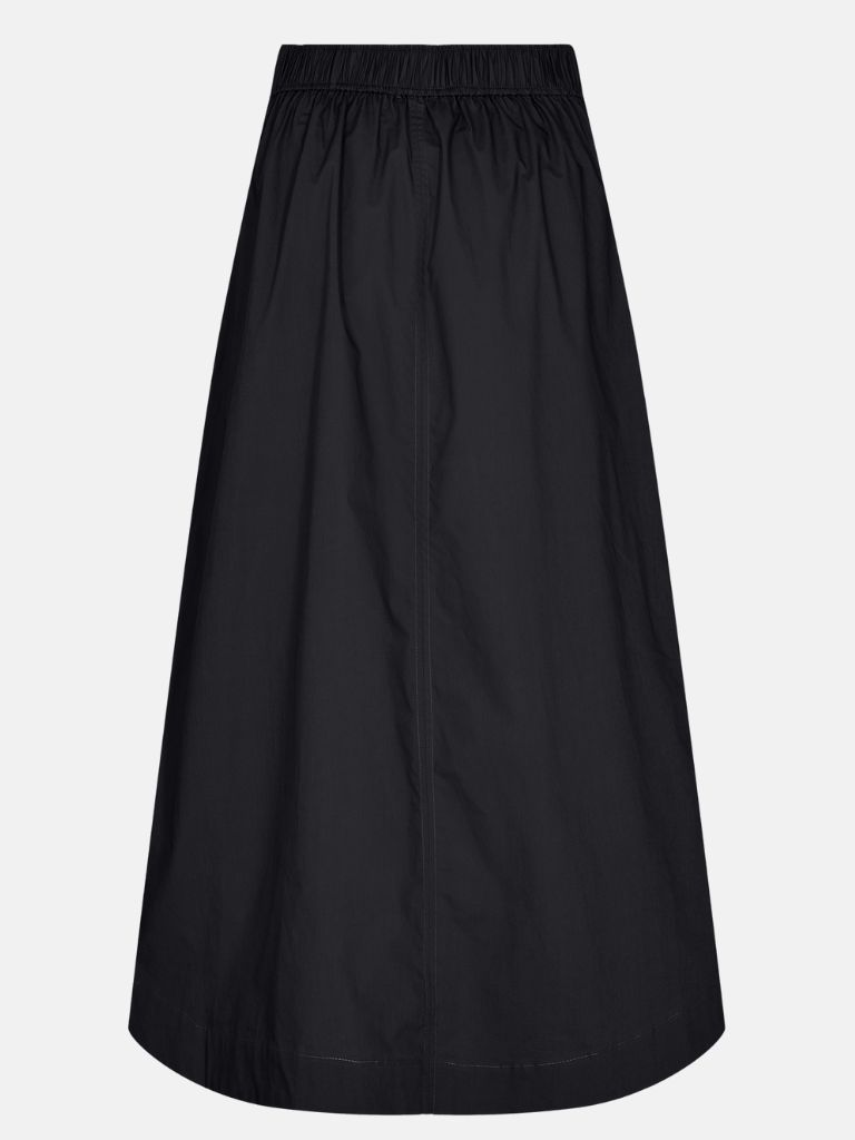 Long jupe in black with seam in the middle. Jupe has A shape